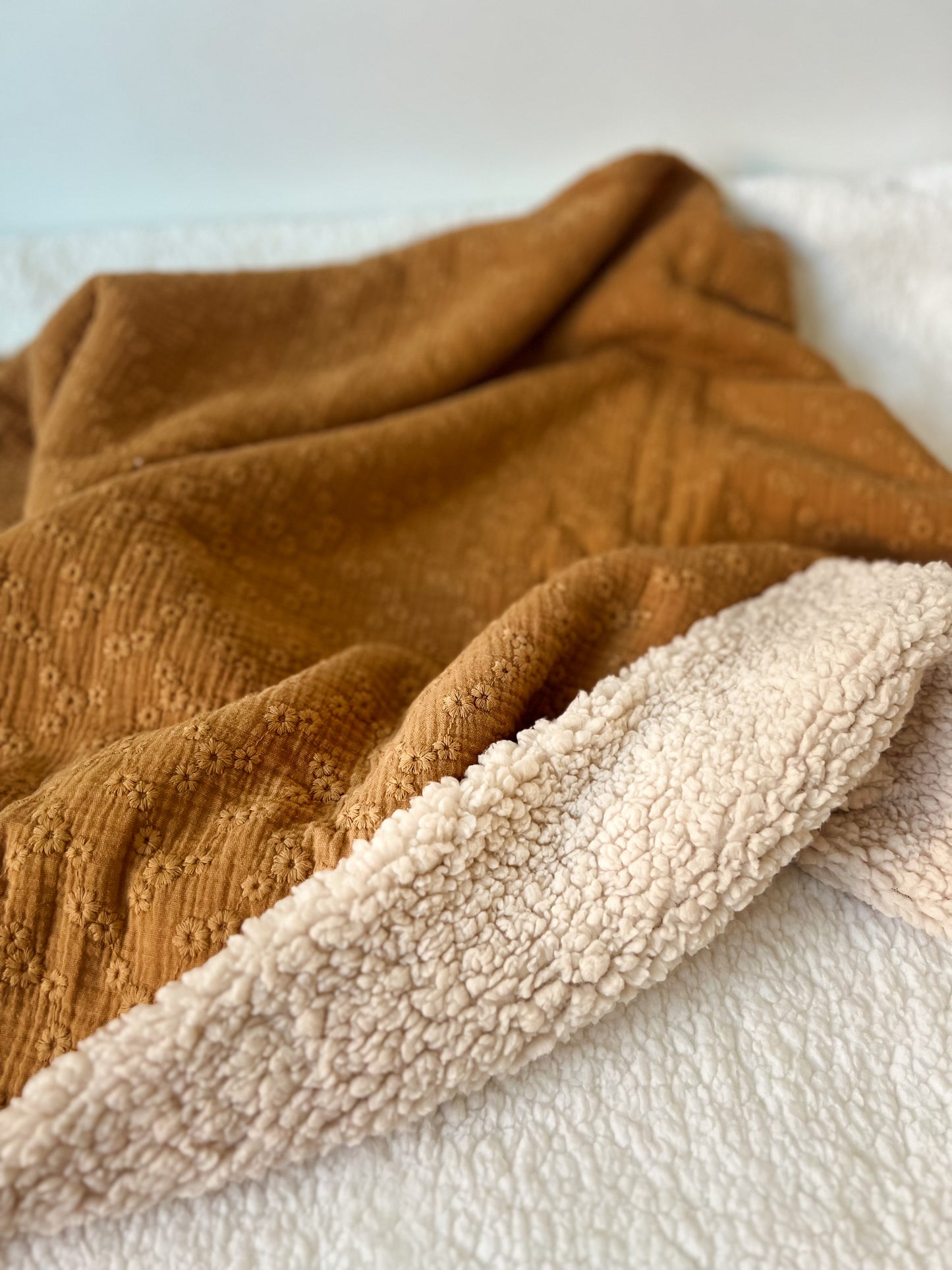 Couverture en sherpa & double gaze